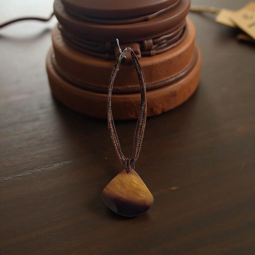 Elegant Brown Pendant Necklace